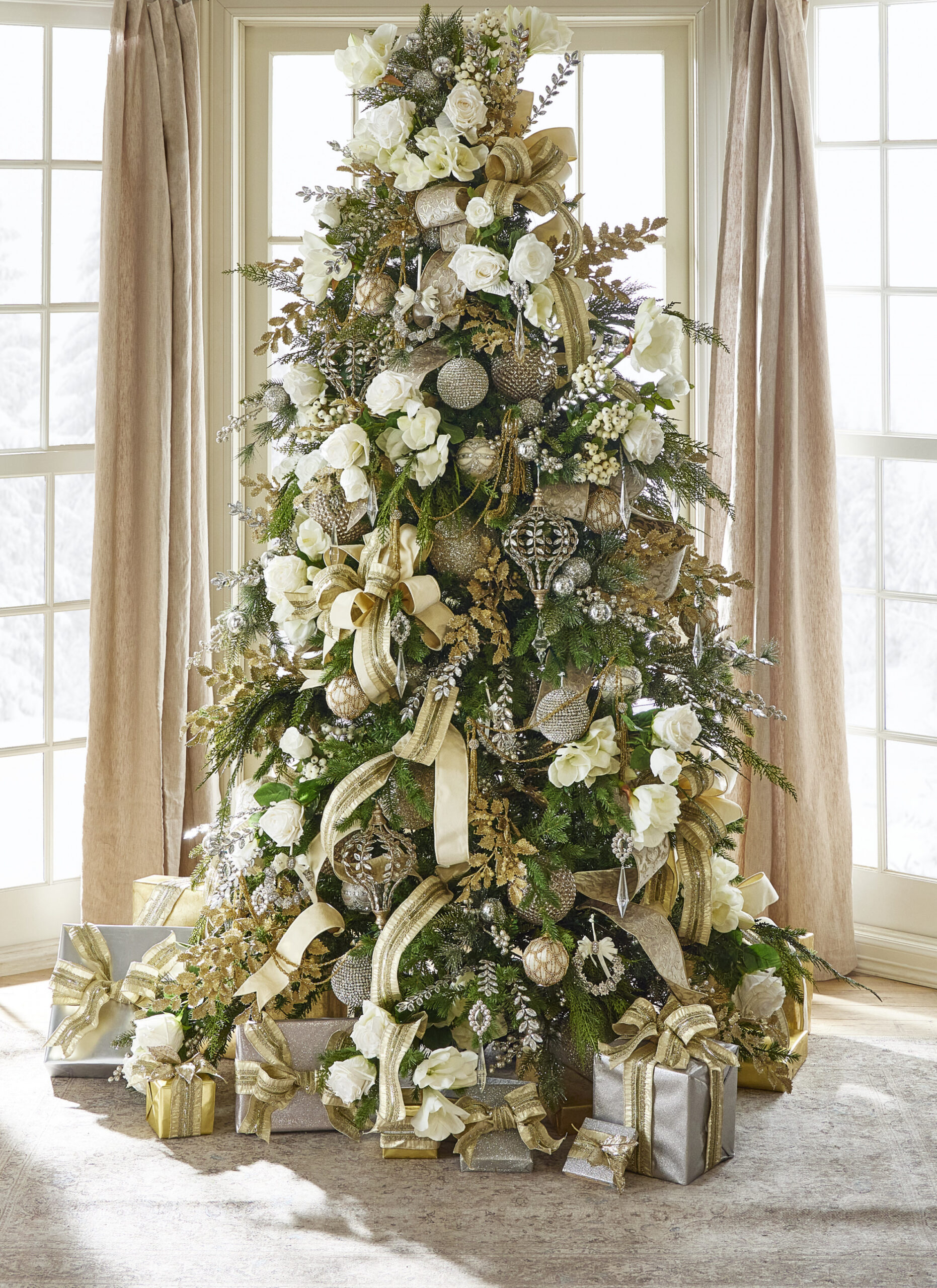 Christmas Tree Decorating Ideas - The Jolly Christmas Shop