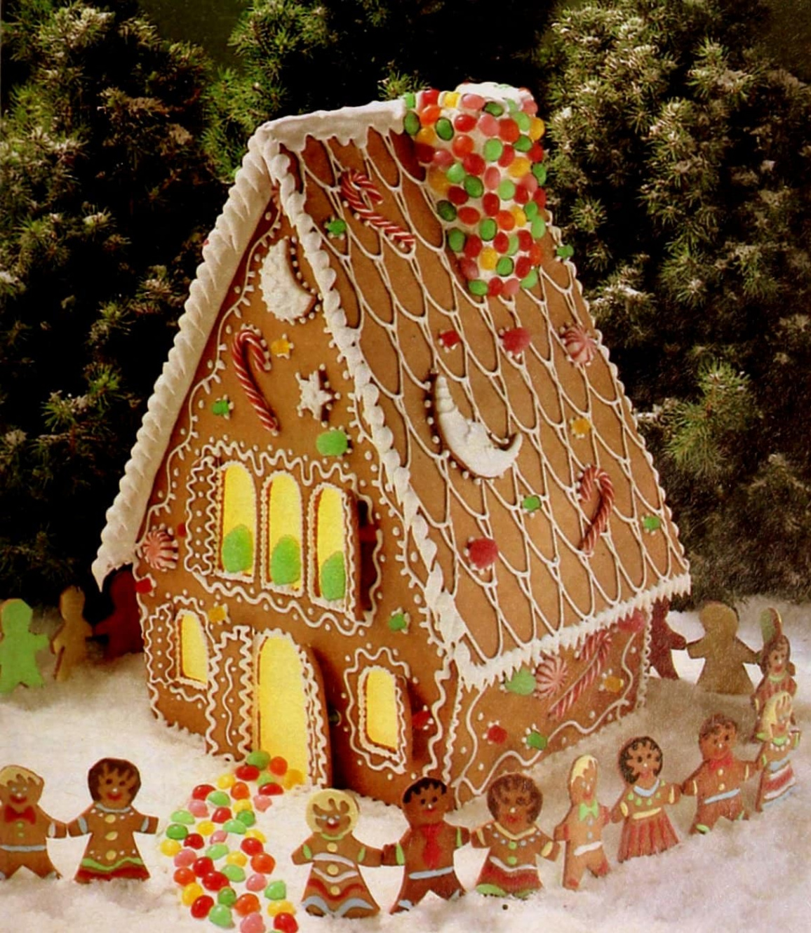 classic gingerbread house ideas: Get inspired & find out how to