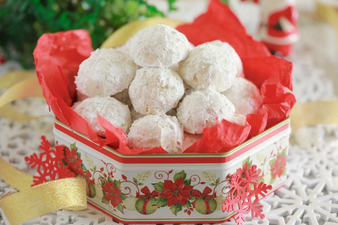 Classic Snowball Cookies Recipe