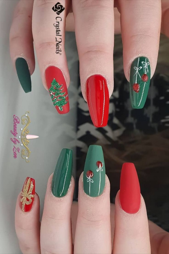 Dark Green Nails Ideas to Consider for  - Cute coffin shaped