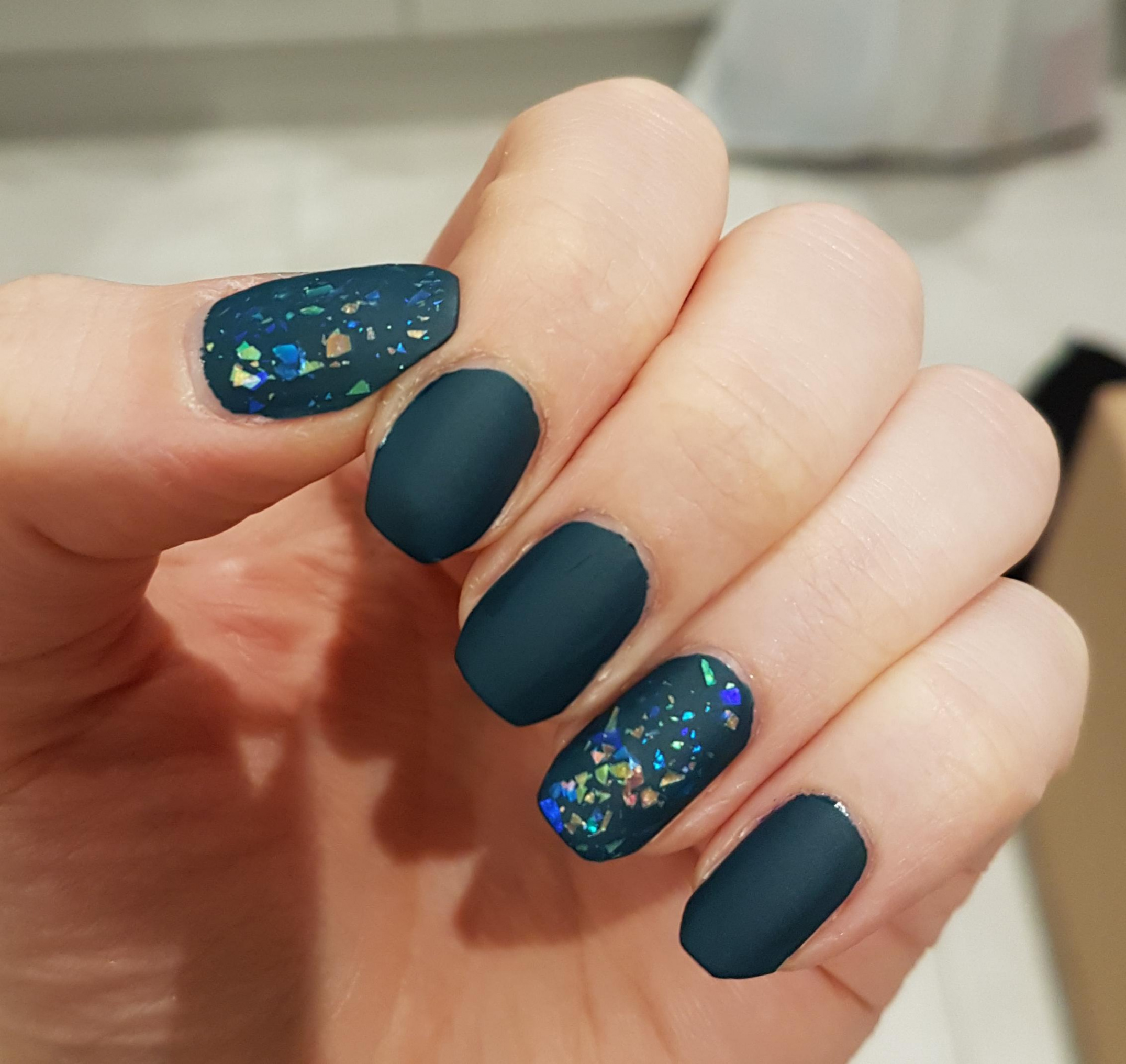 Dark matte nails for winter : r/RedditLaqueristas