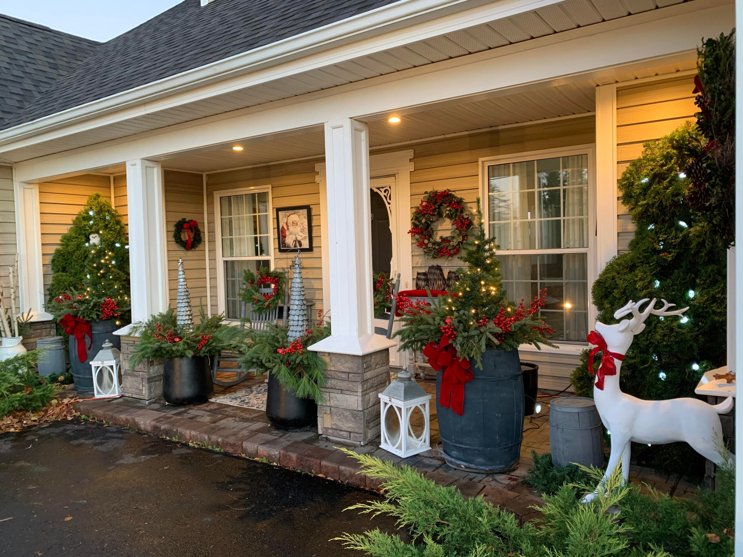 DIY secrets to ensure your outdoor Christmas decor can withstand