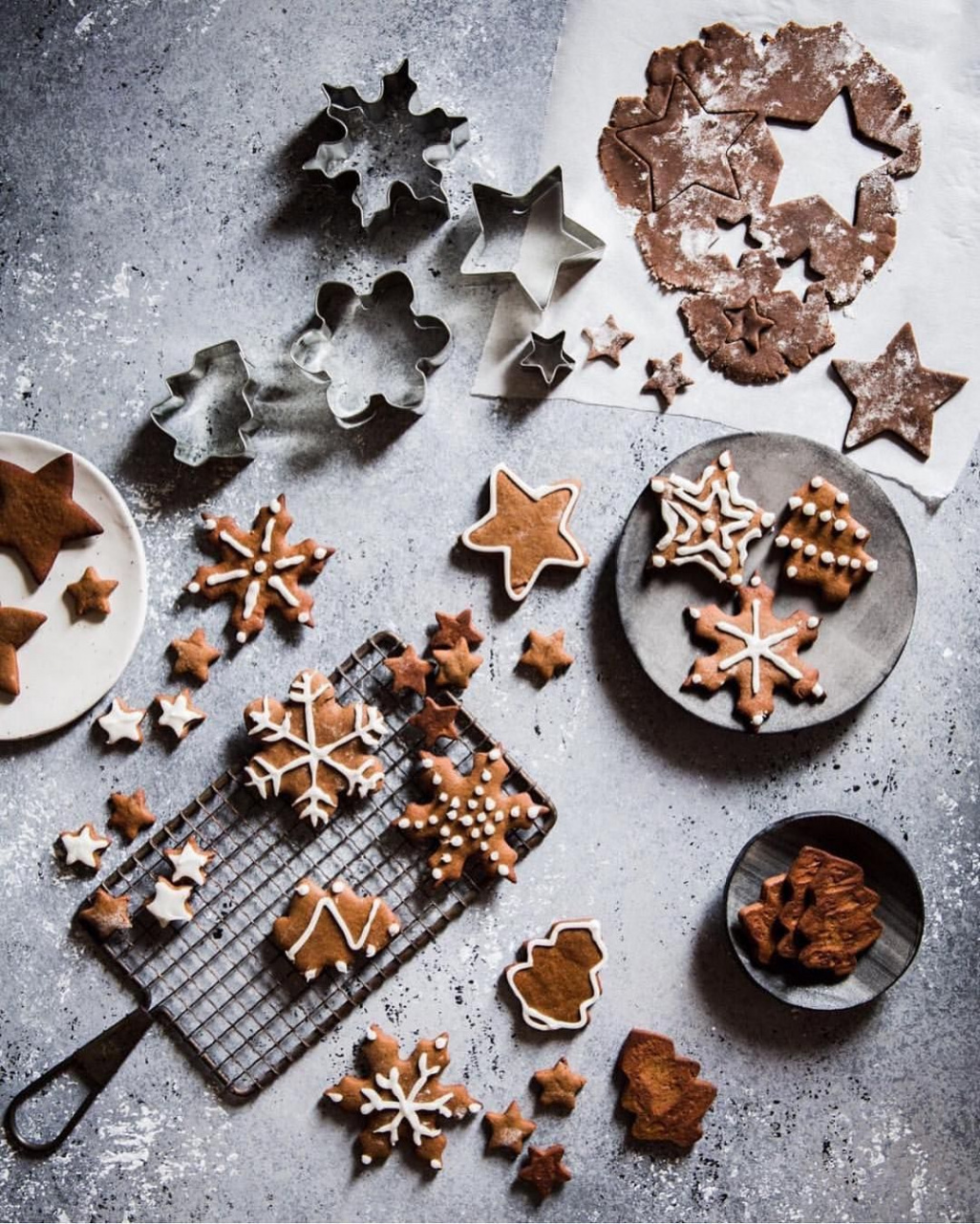 Food Photography Backdrops on Instagram: “Christmas cookies