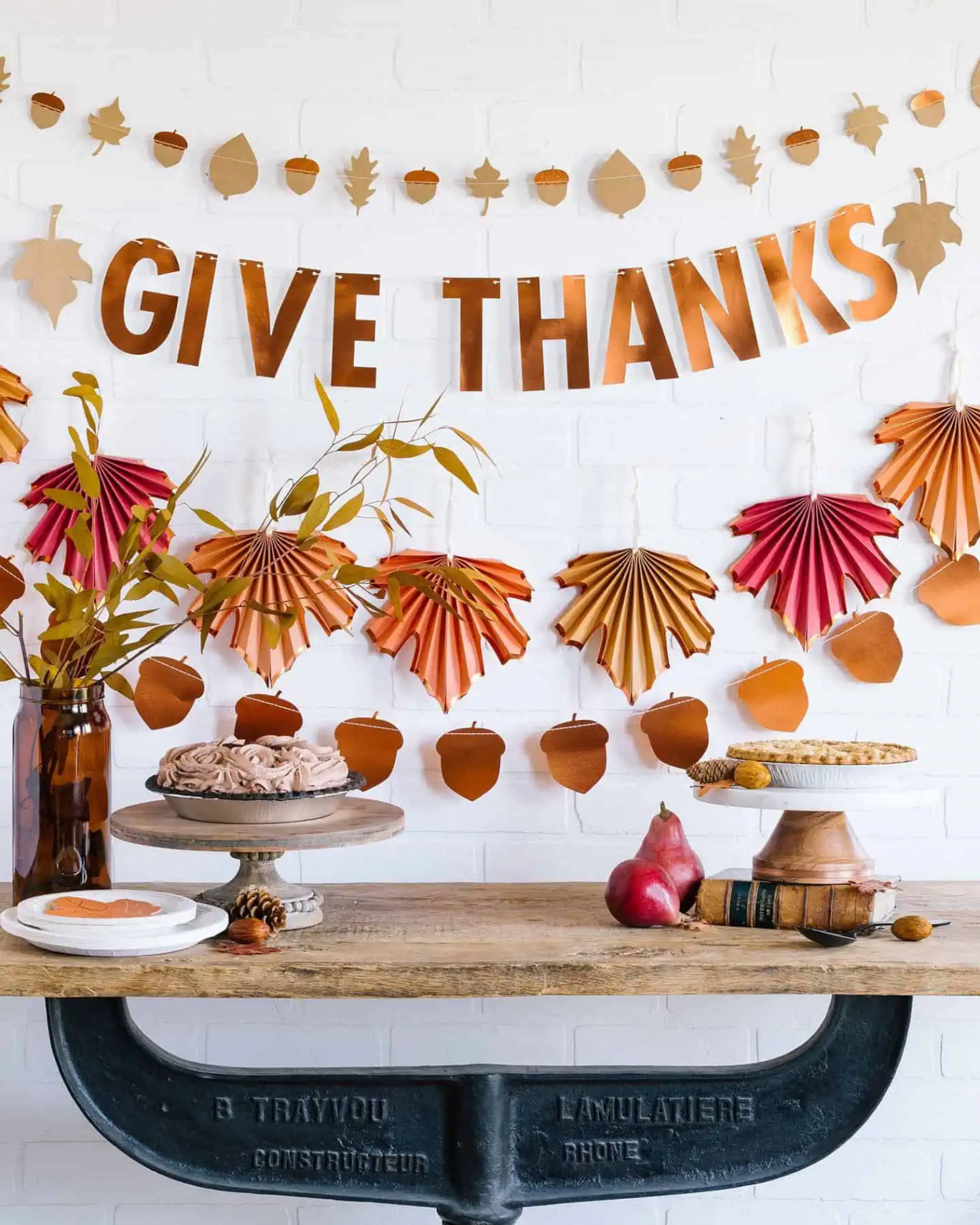 Give Thanks Fall Wall Decor