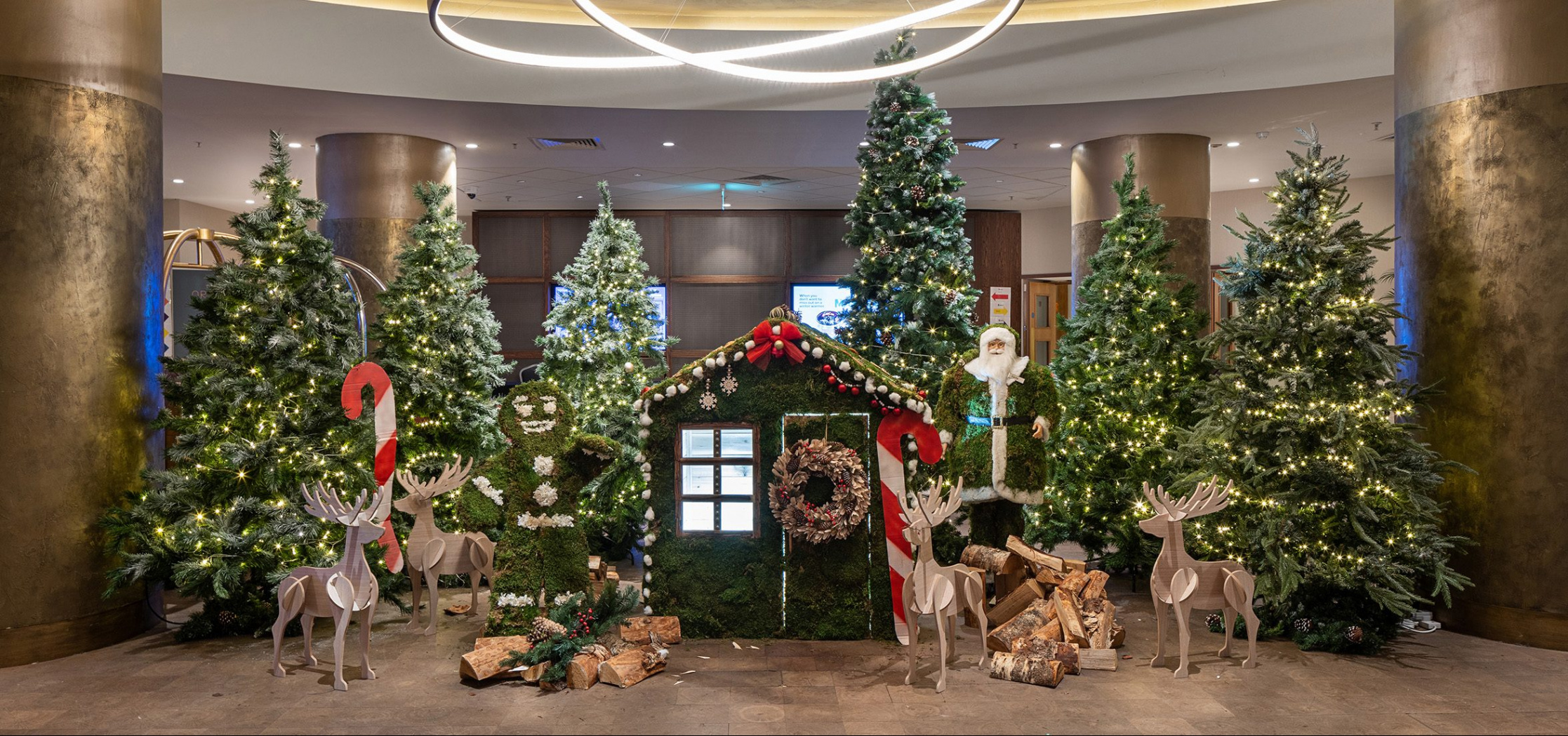 Hotel Christmas Decorations - Xmas Decorations - Leaflike