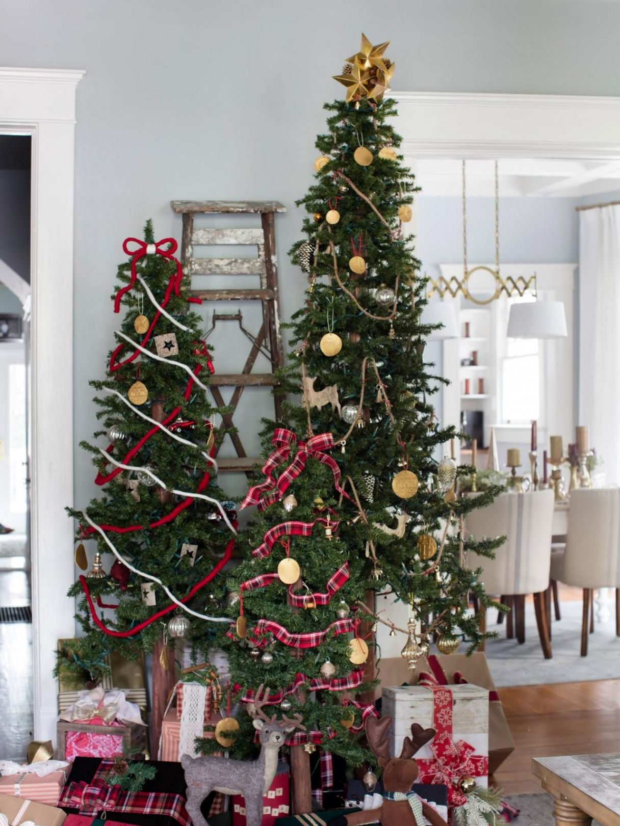 How to Decorate Multiple Christmas Trees  Small christmas trees