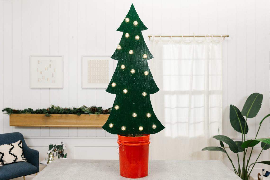 How To Make an Outdoor Christmas Tree - Home Improvement Projects