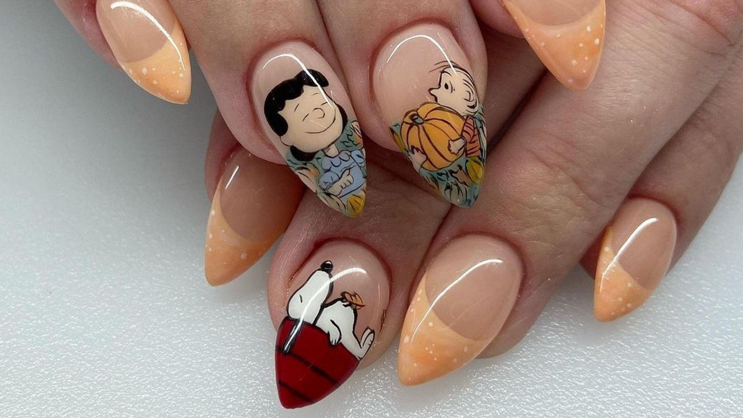 Subtle Thanksgiving Nail Designs You