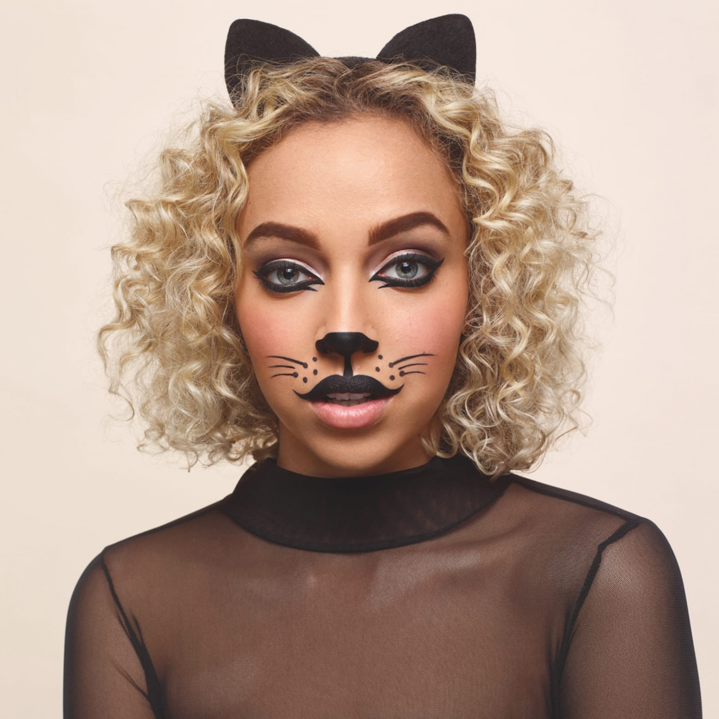 This Halloween Cat Makeup Look is So Easy  Rimmel London