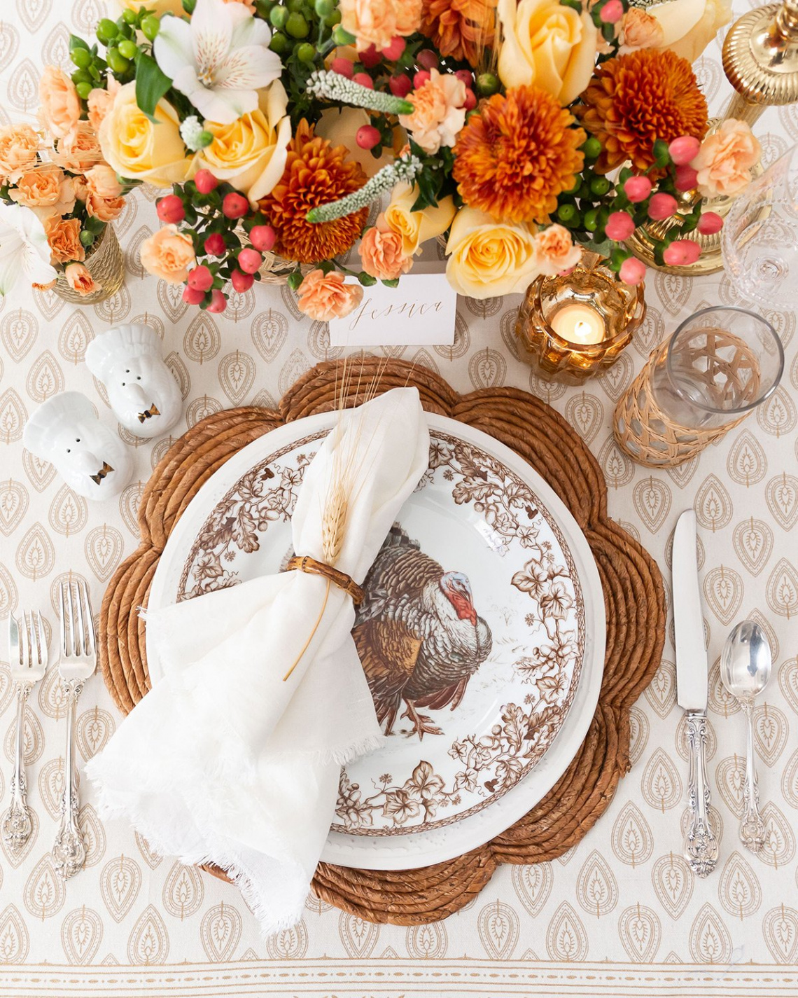 Tips for Setting your Thanksgiving Tablescape - Pizzazzerie