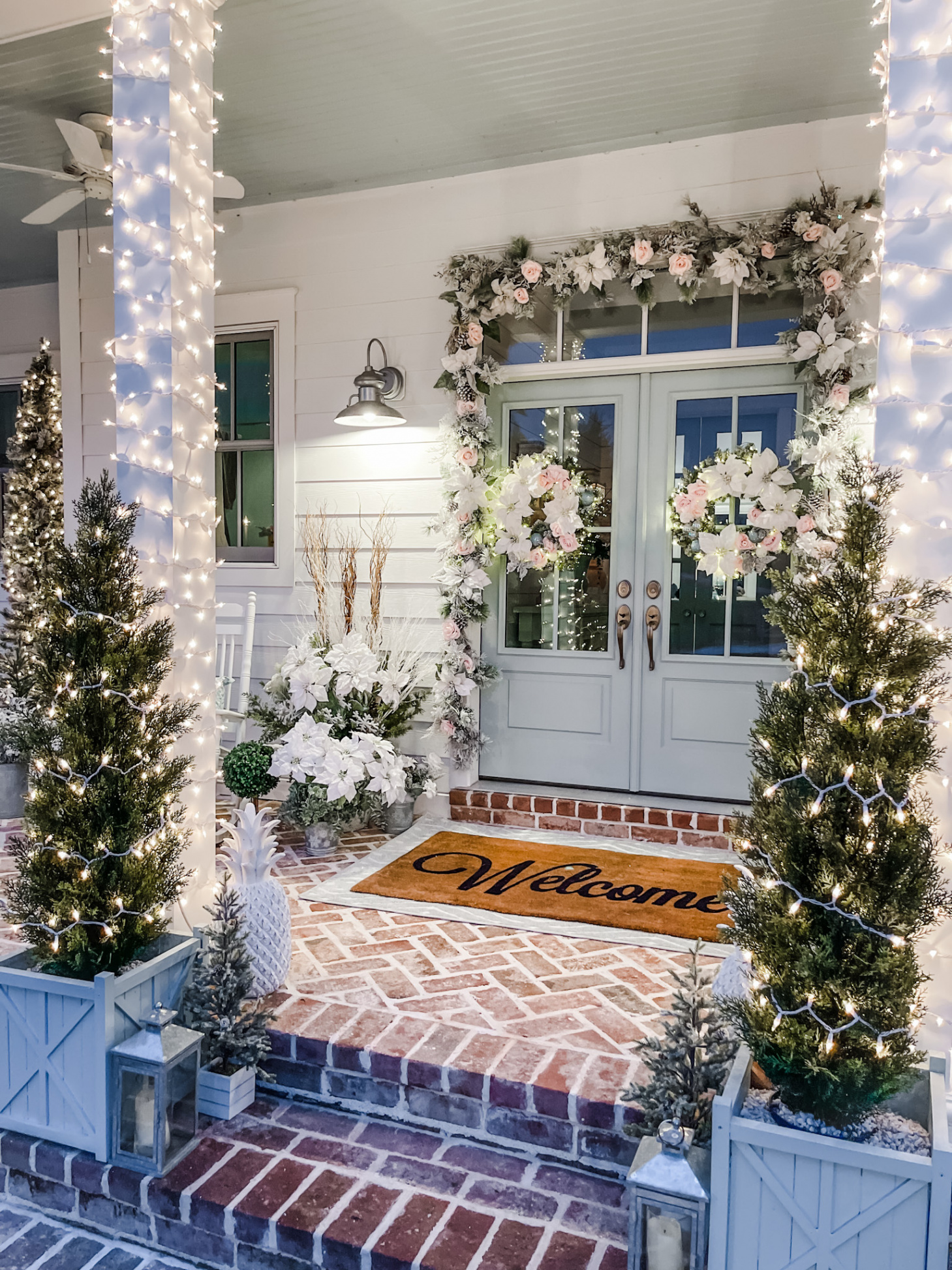 Updated : Decorating Your Front Porch for Christmas  From the