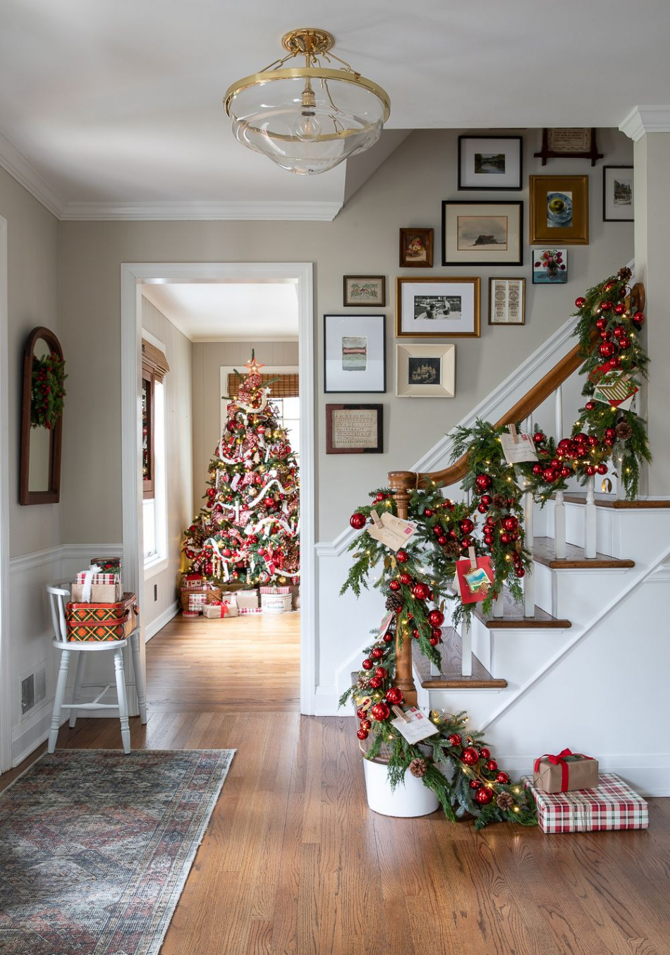 Ways to Decorate a Small Space for the Holidays