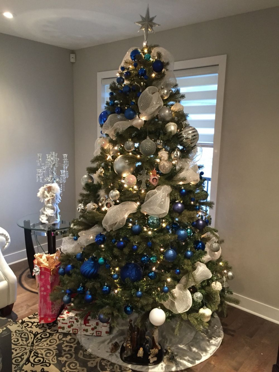 white, navy blue and silver Christmas Tree (color bloc decoration