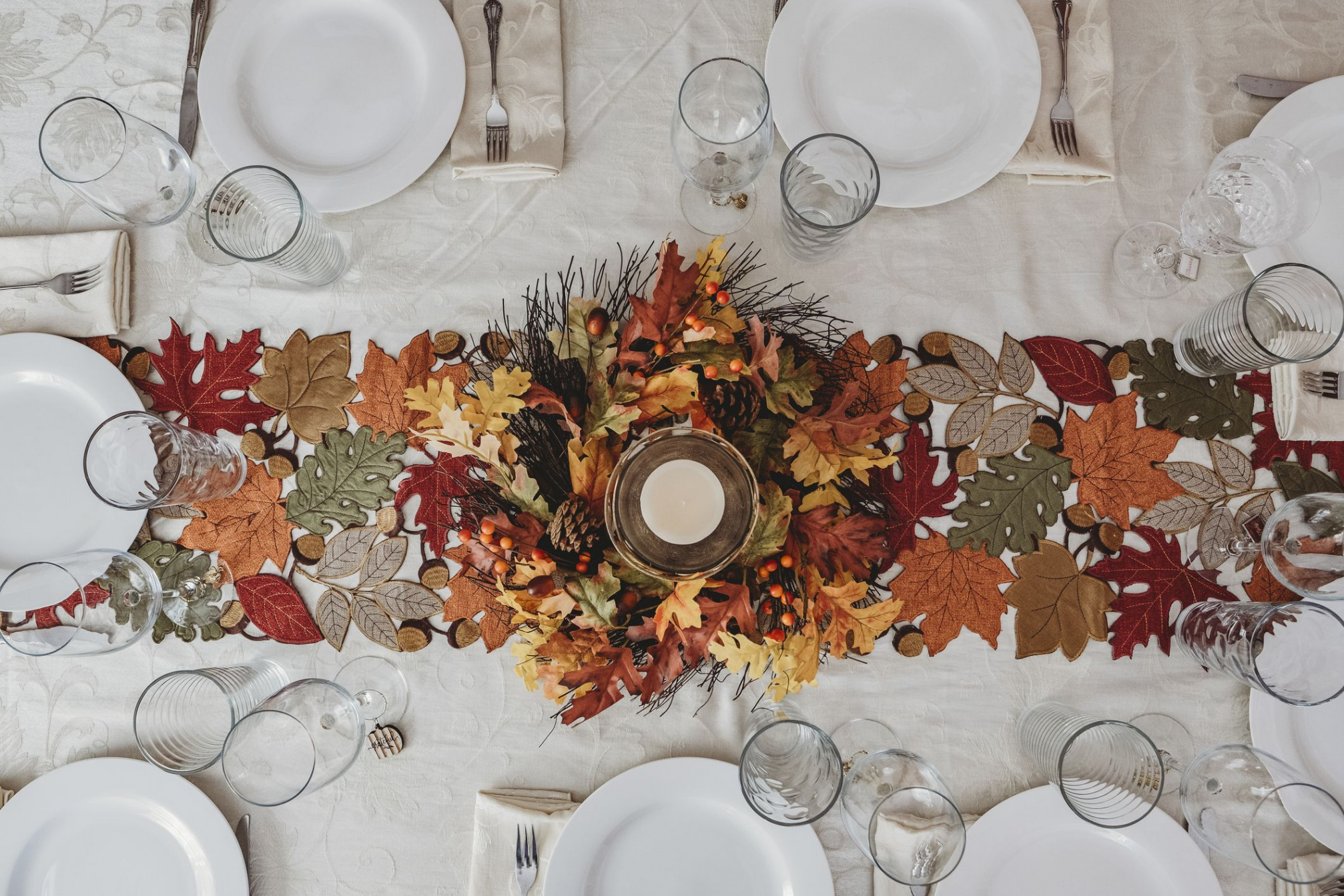 Best Thanksgiving Table Decor Ideas - Beautiful Thanksgiving