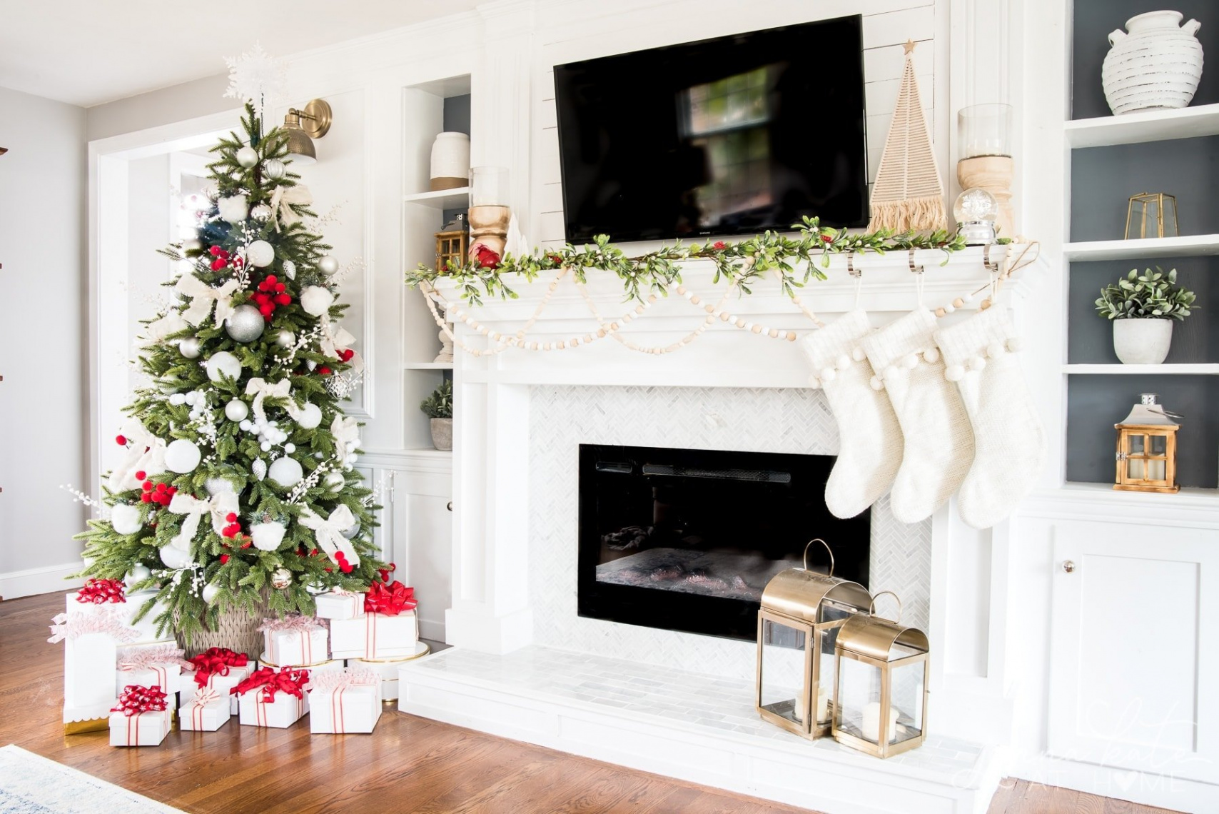 Christmas Ideas: Decorating a Mantel with A TV Above - Jenna Kate