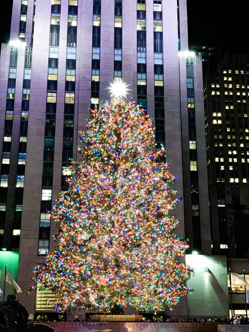 Christmas in New York City: a Complete Travel Guide - I