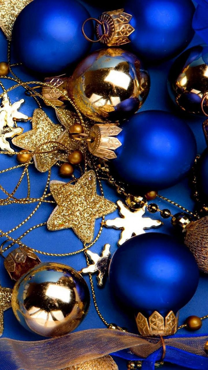 Christmas is Coming ~ Blue Christmas  Blue christmas decor
