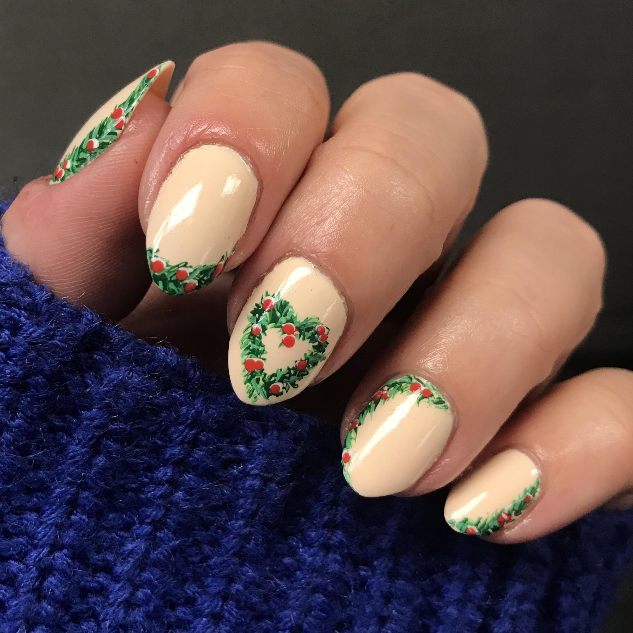 Christmas Nail Designs You Can Do With Your Kids