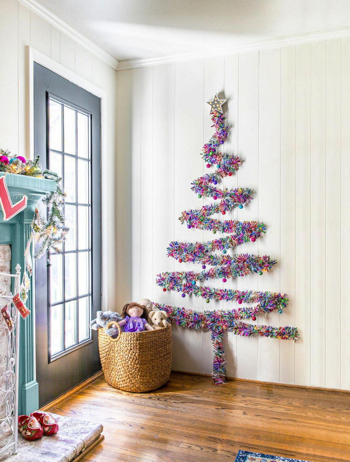 Clever Christmas Tree Ideas for Small Spaces