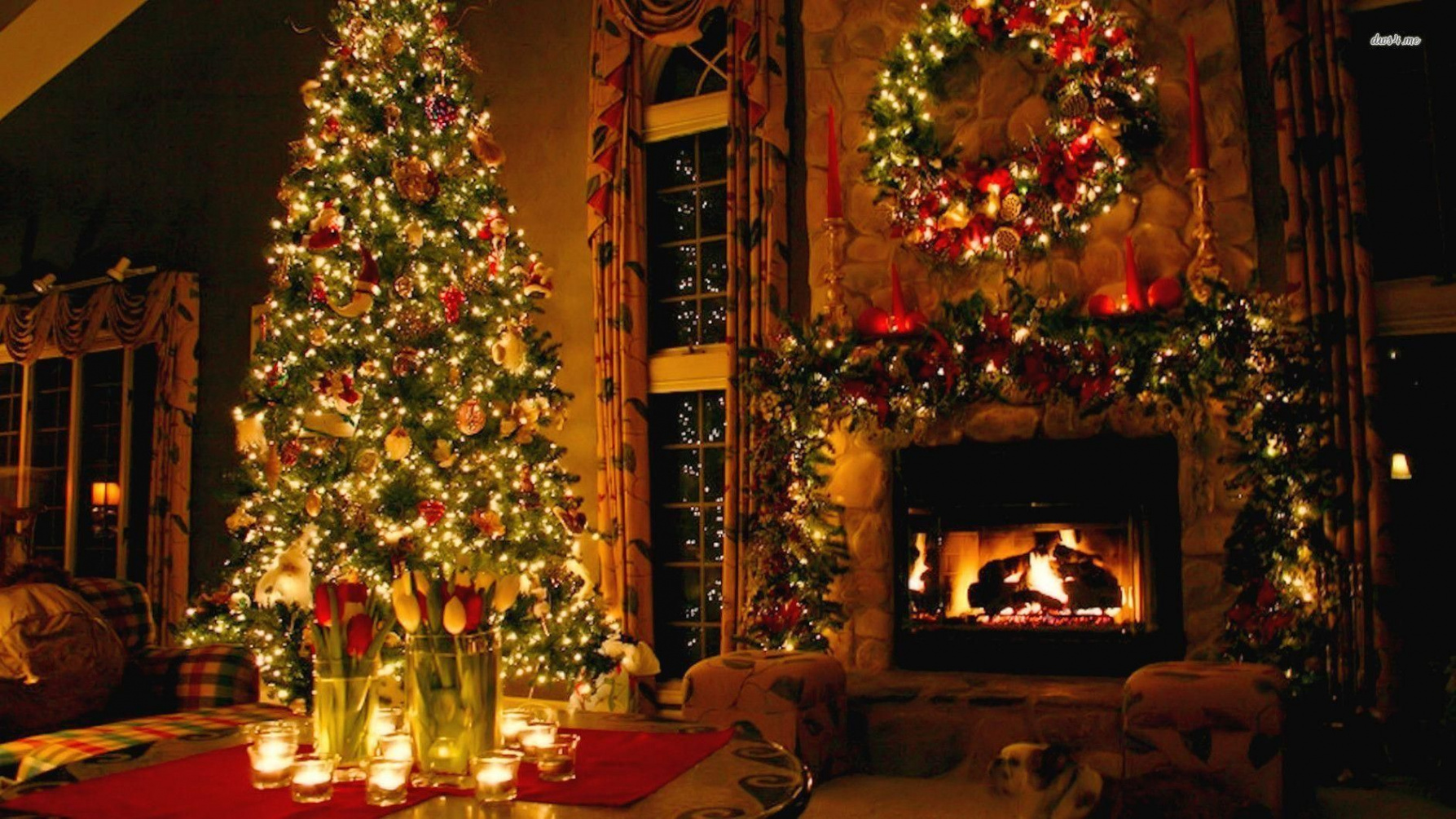 Cozy Christmas Fireplace Decor