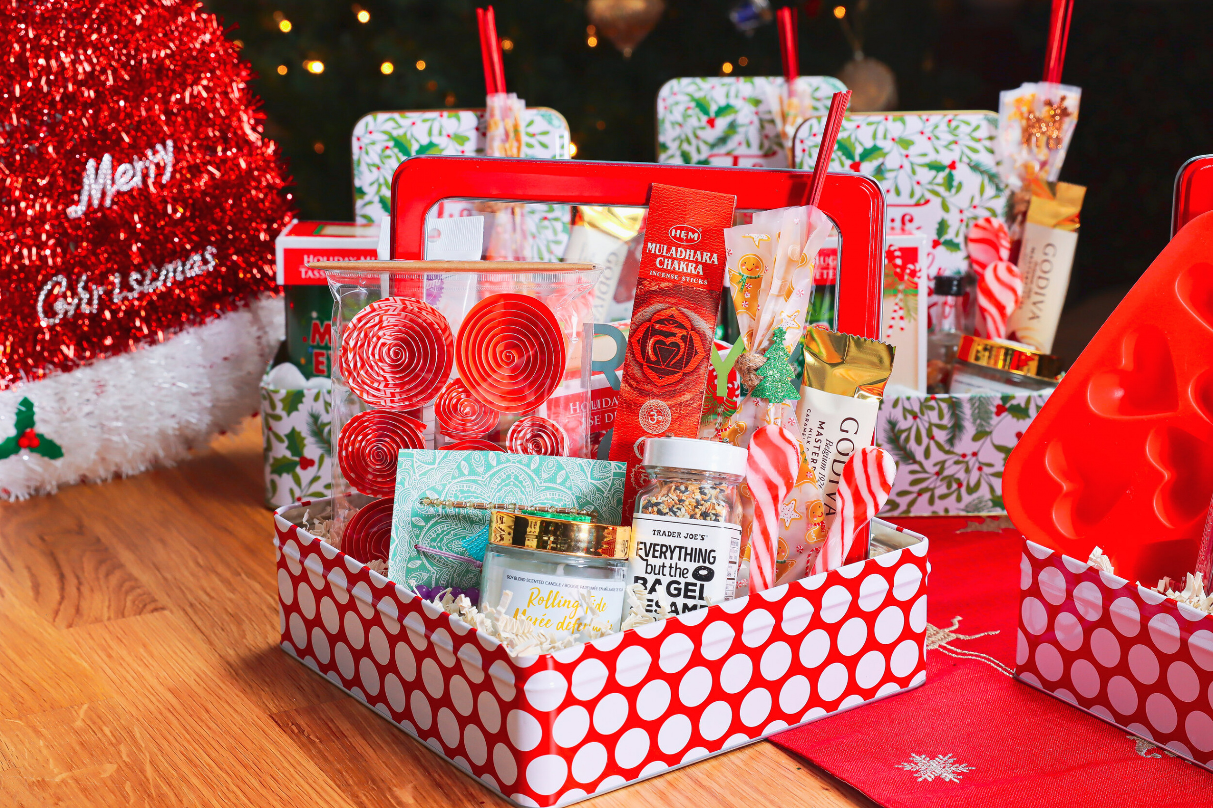 DIY CHRISTMAS GIFT BASKET — DIANA RODELO