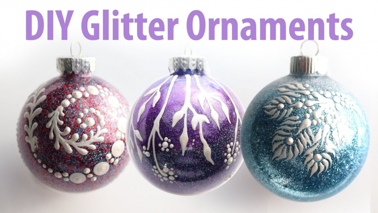 DIY Painted Glitter Ornaments - Step by Step glitter ornament tutorial with   designs included