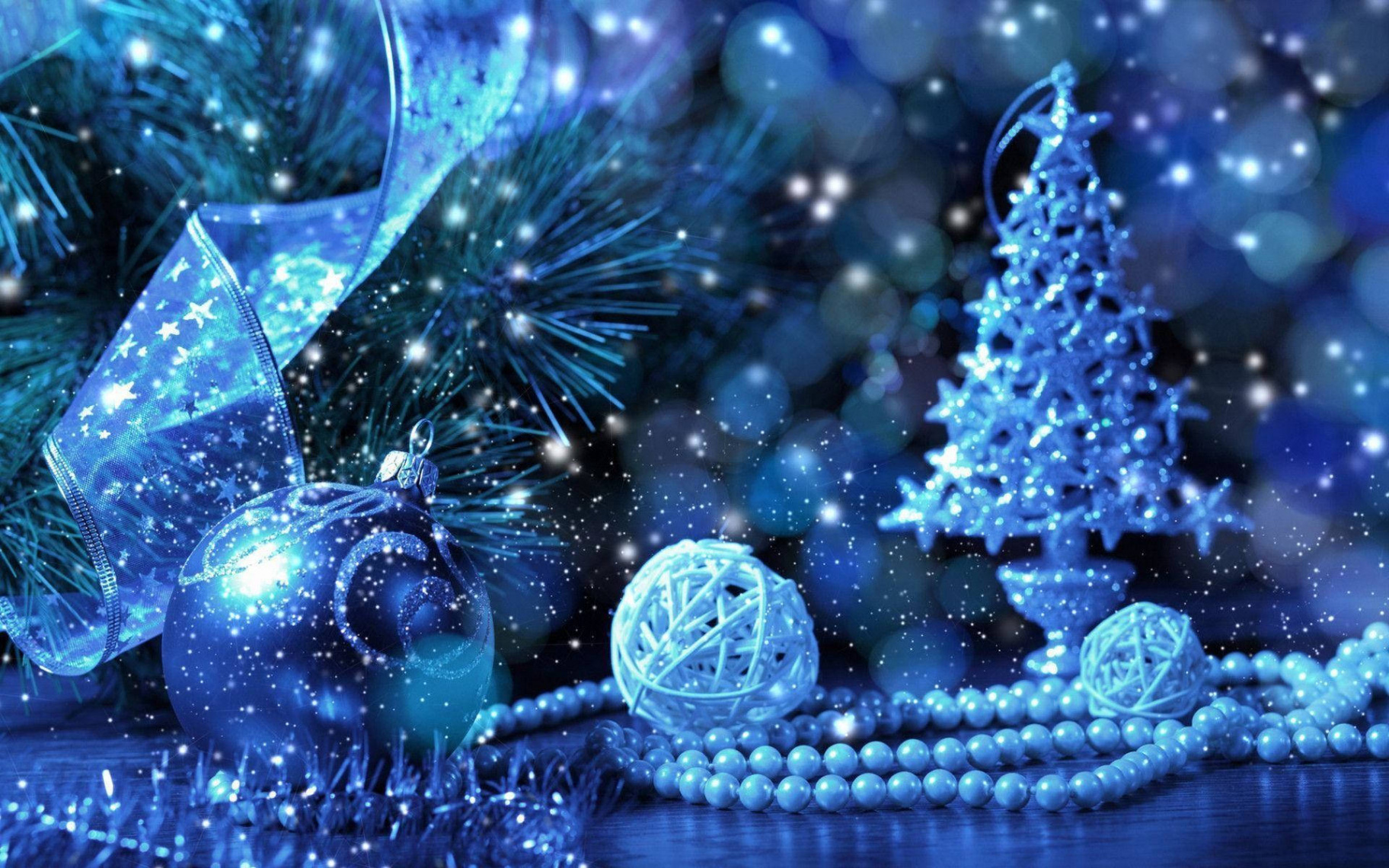 Download Blue-themed Christmas Holiday Desktop Wallpaper