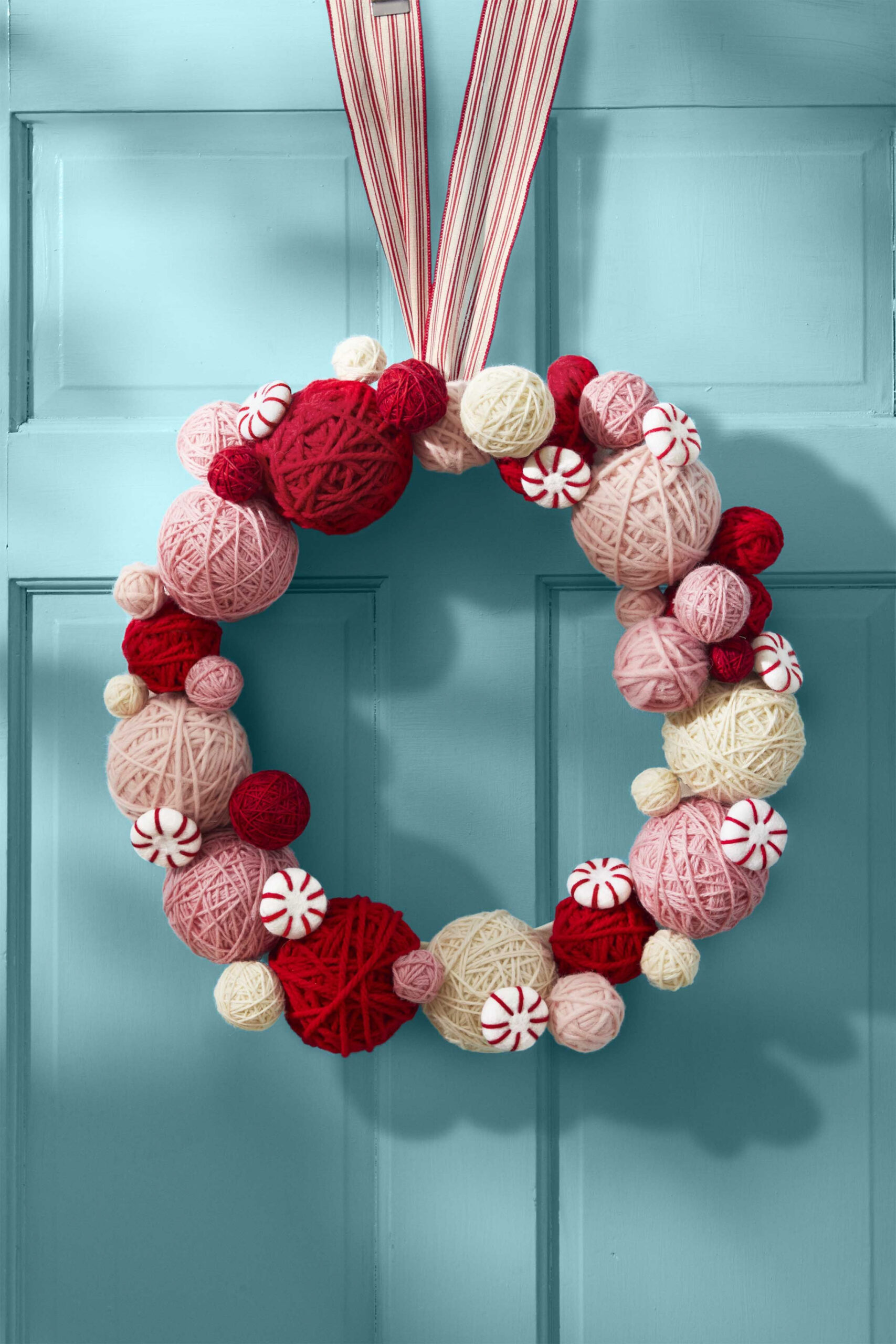 Easy DIY Christmas Wreaths Ideas for