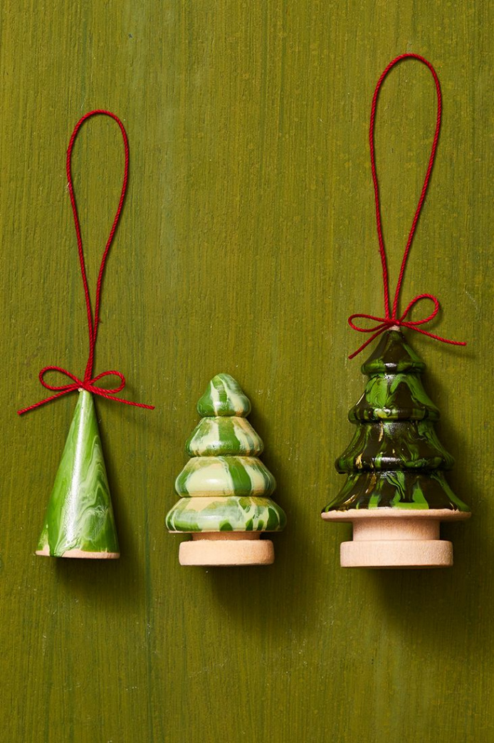 Easy Homemade Christmas Ornaments - DIY Christmas Ornaments