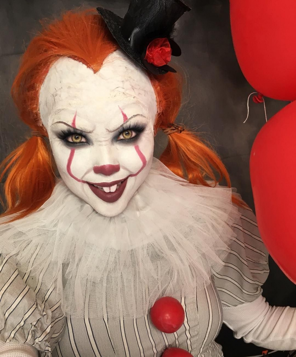 Female Pennywise Makeup  Halloween make-up hexe, Gruselige