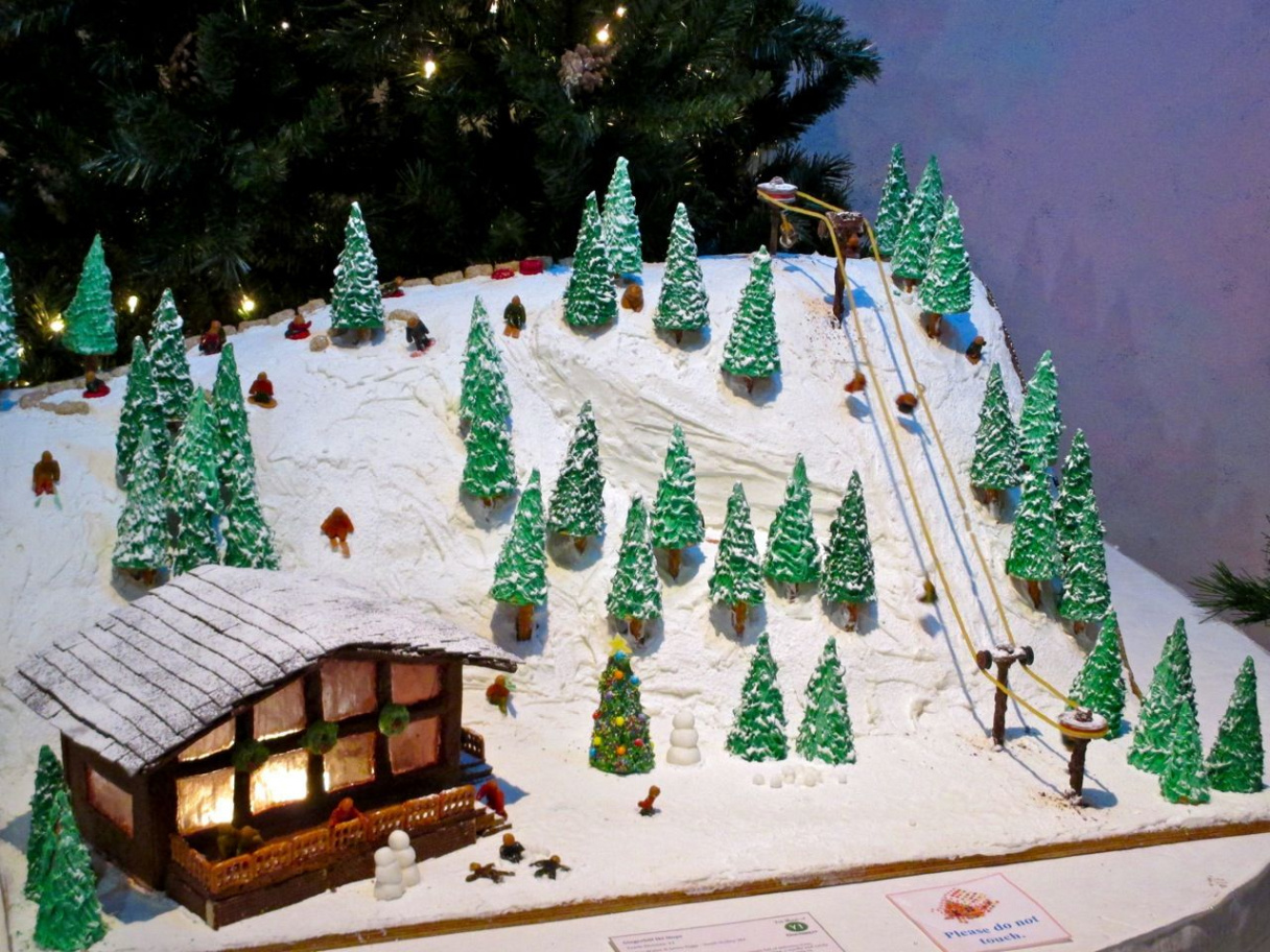 gingerbread house ski slope and chalet  Homemade gingerbread