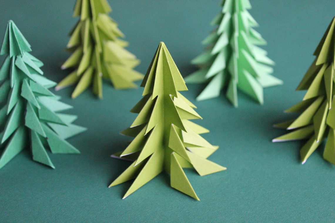 How to make a paper Christmas Tree