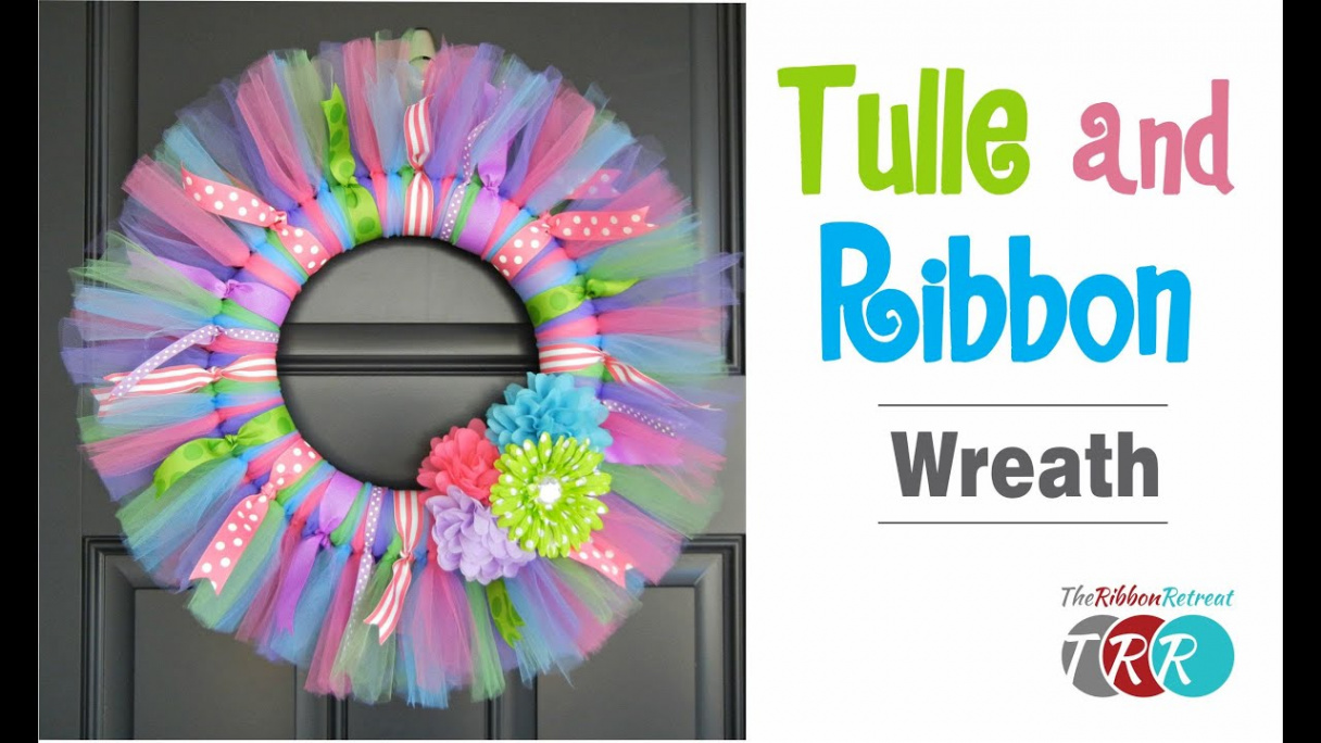 How to Make a Tulle and Ribbon Wreath - TheRibbonRetreat