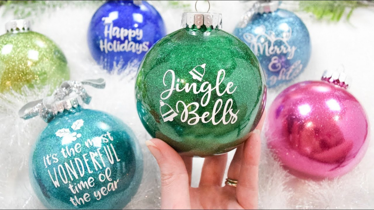 How to Make DIY Glitter Ornaments the Easy Way!