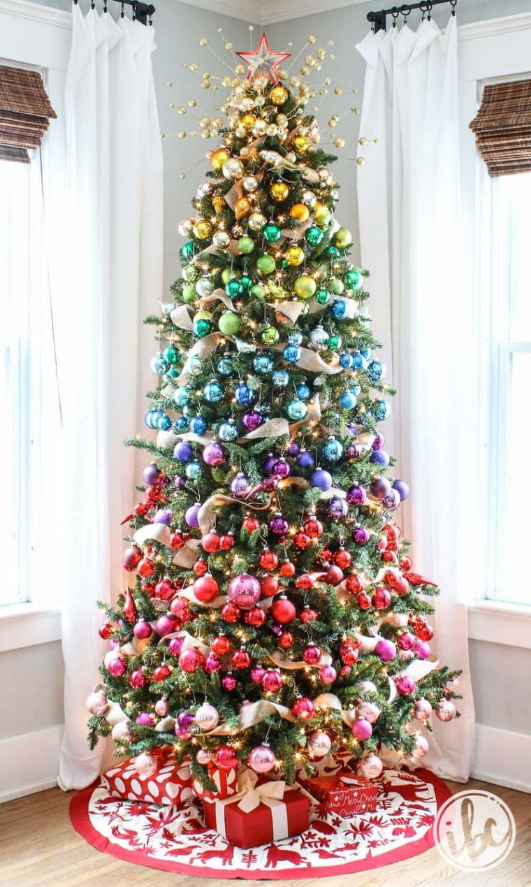 How to Style the Ultimate Gradient Rainbow Christmas Tree