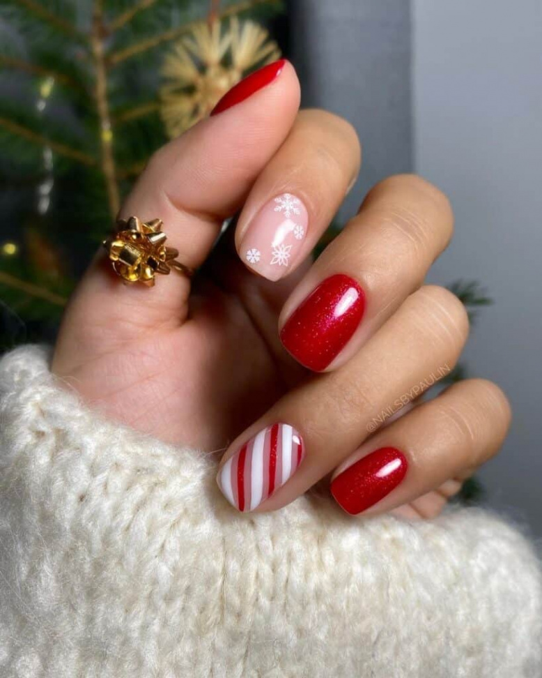 Insanely Cute December Nails and December Nail Designs You Have