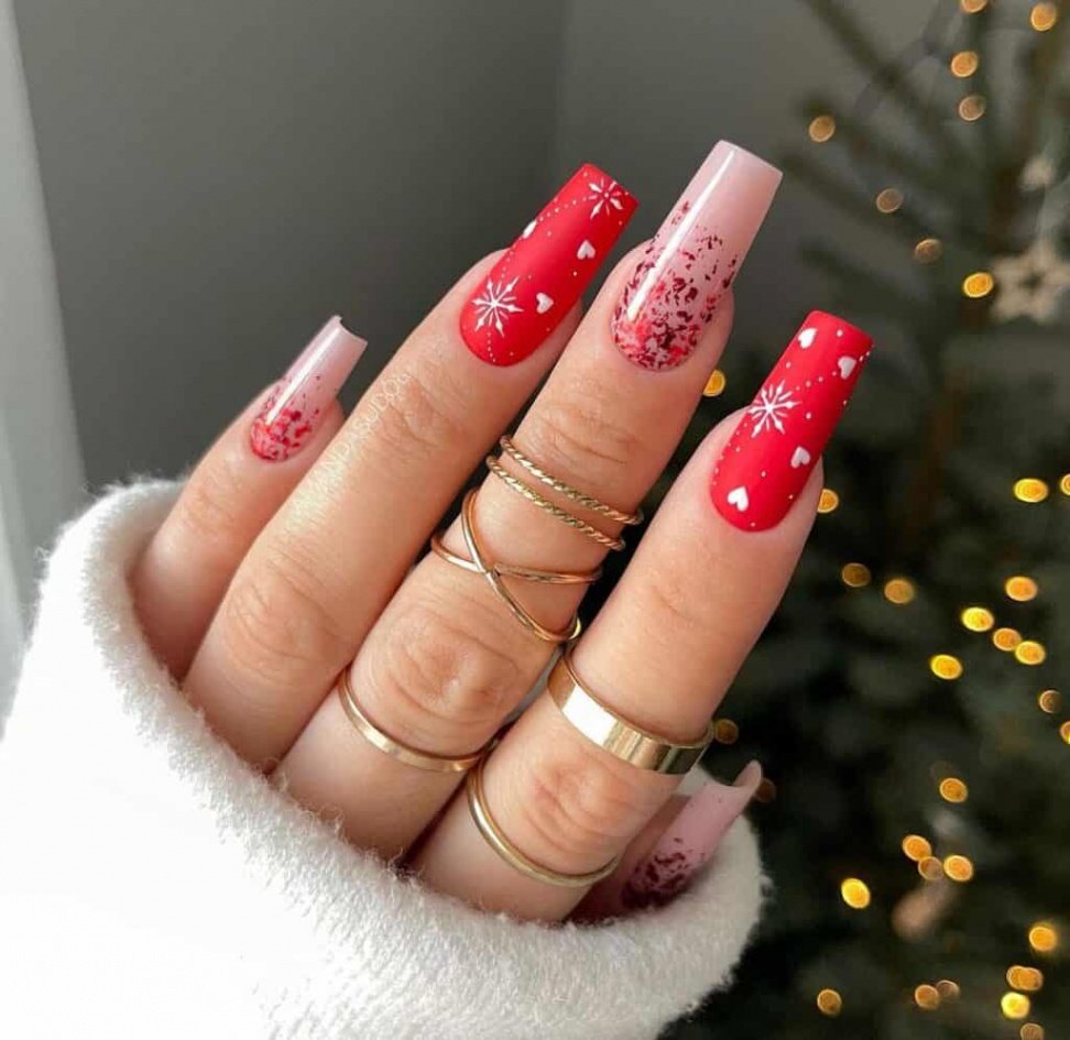 Insanely Cute December Nails and December Nail Designs You Have