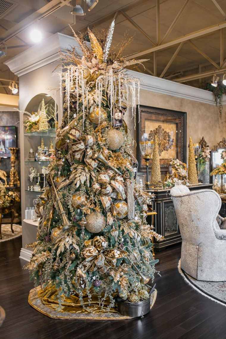 Luxury Christmas Tree Decorating With Linly Designs  Luxury