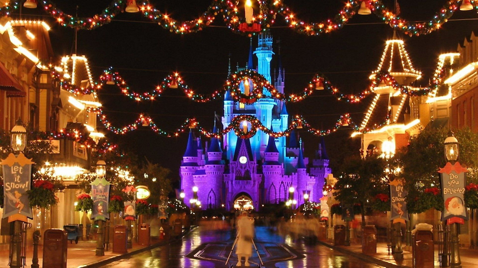 Magical Disney World Christmas Wallpaper