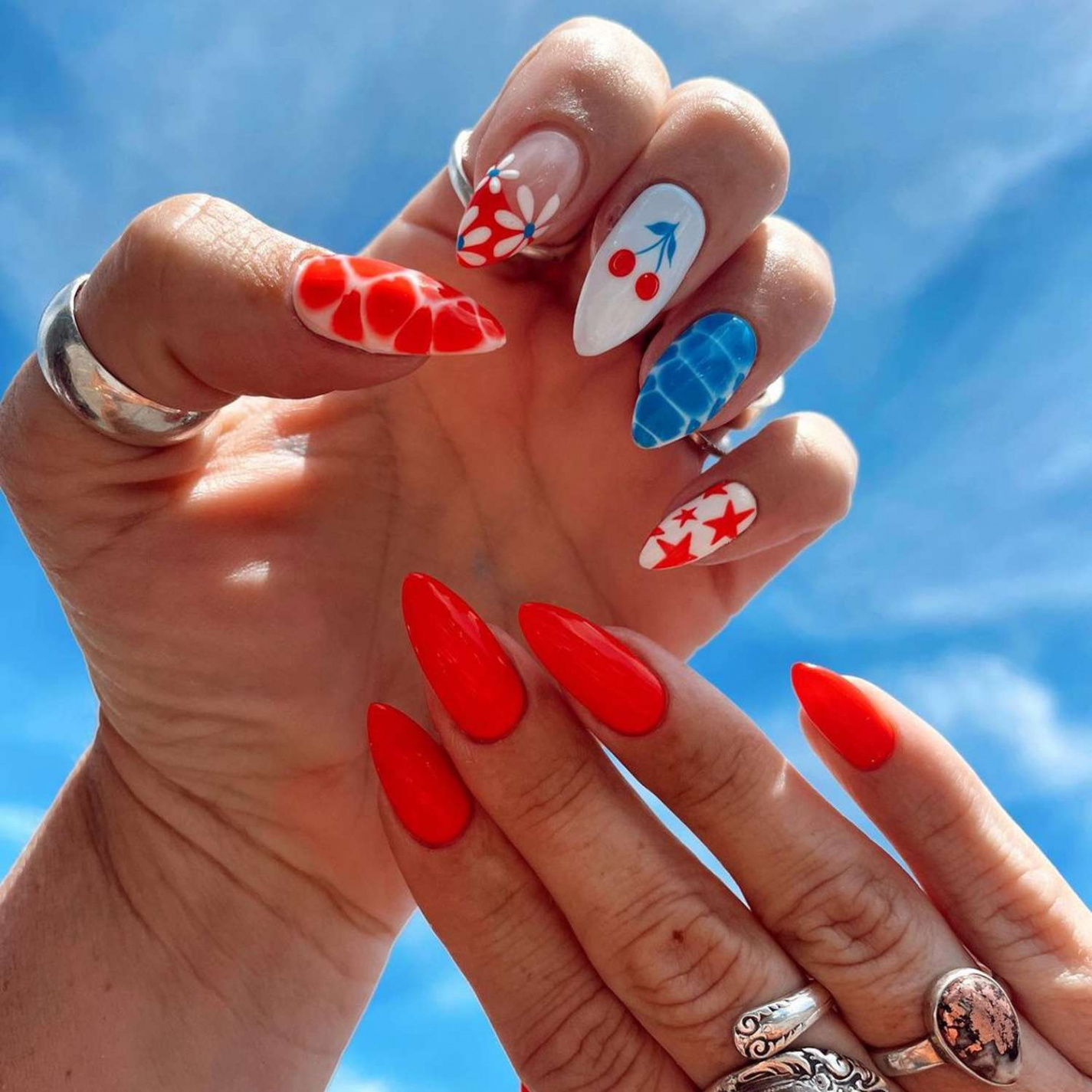 Nail Ideas for July That Bring the Summer Heat