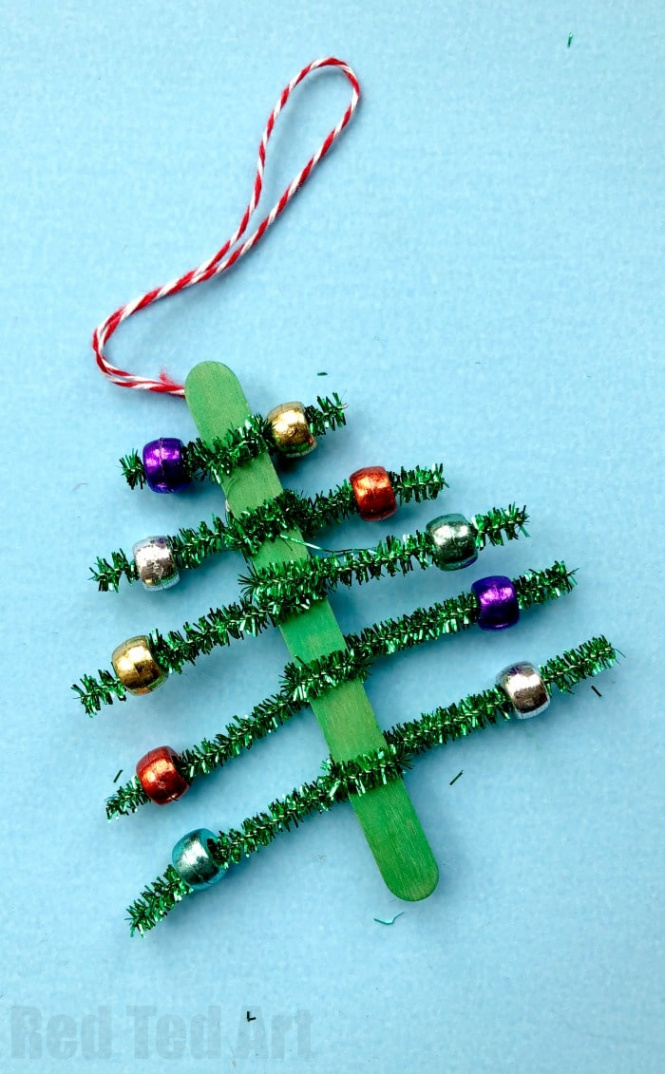 Pipecleaner Christmas Tree Ornaments - Red Ted Art - Kids Crafts