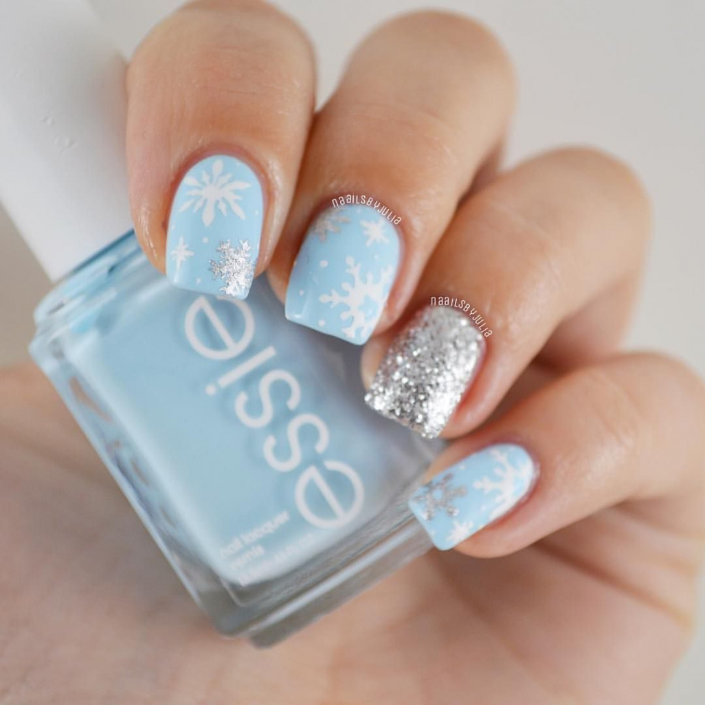 Baby blue snowflake nails  Christmas gel nails, Snowflake nails