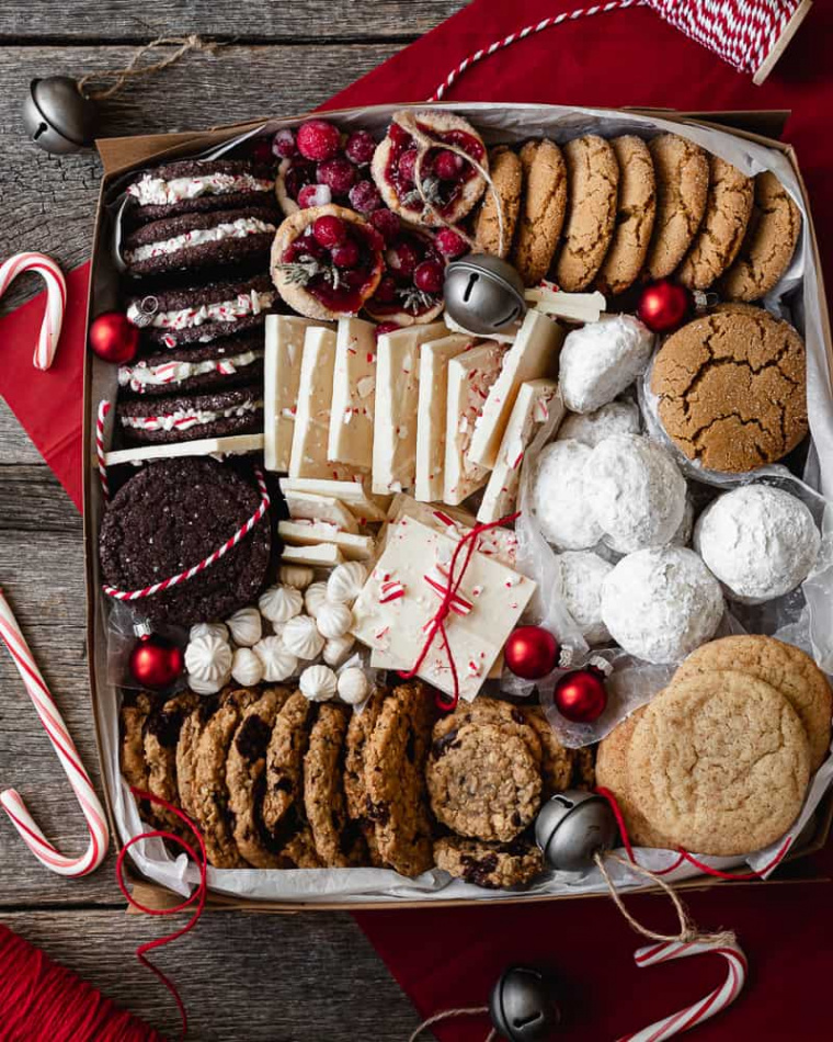 Christmas Cookie Box + White Chocolate Peppermint Bark Recipe