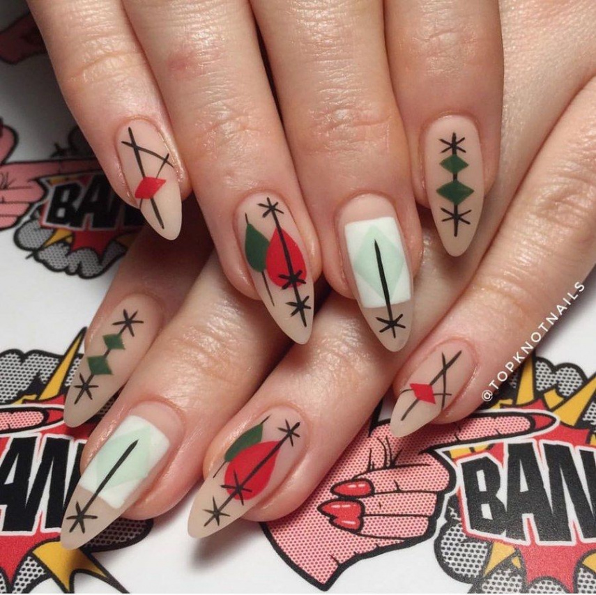Christmas Manicures for the Most Festive Nails This Holiday