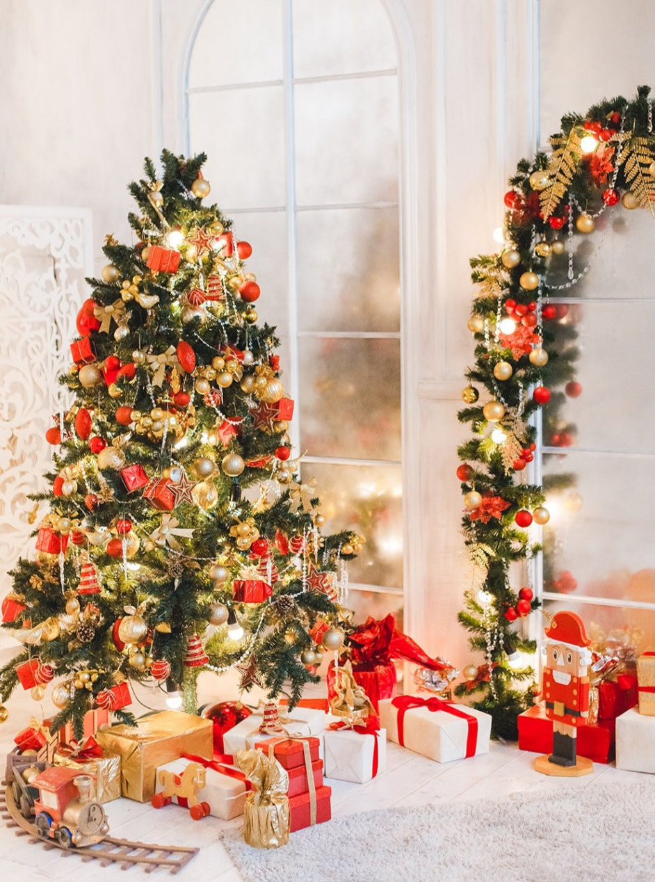 Christmas Tree Decorating Ideas Christmas Backdrop For Home Decor IBD-P