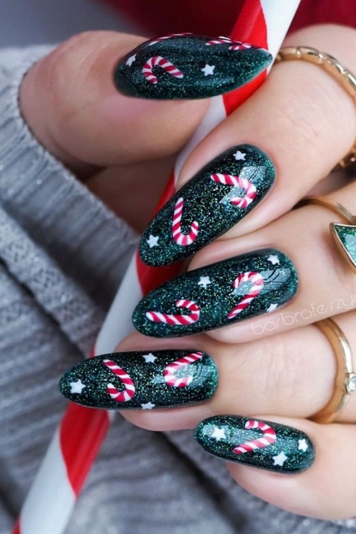 Cool Christmas nails Ideas  perfect for holiday - Hi