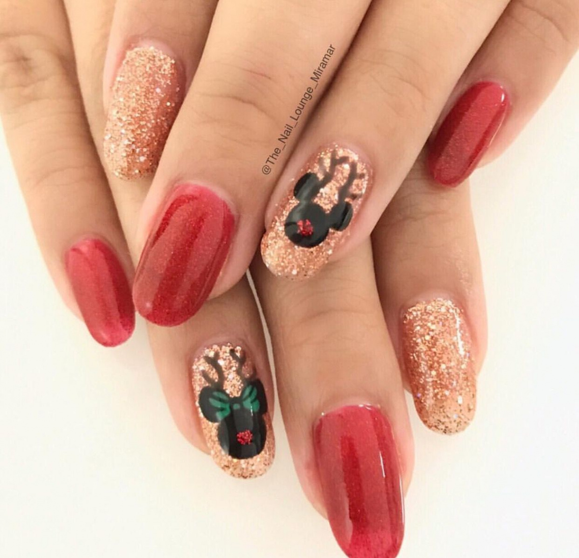 Disney Christmas nails  Mickey nails, Holiday nails winter, Nail