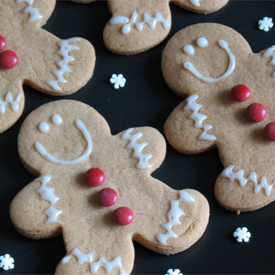 Easy Christmas Cookies to Make With Your Kids