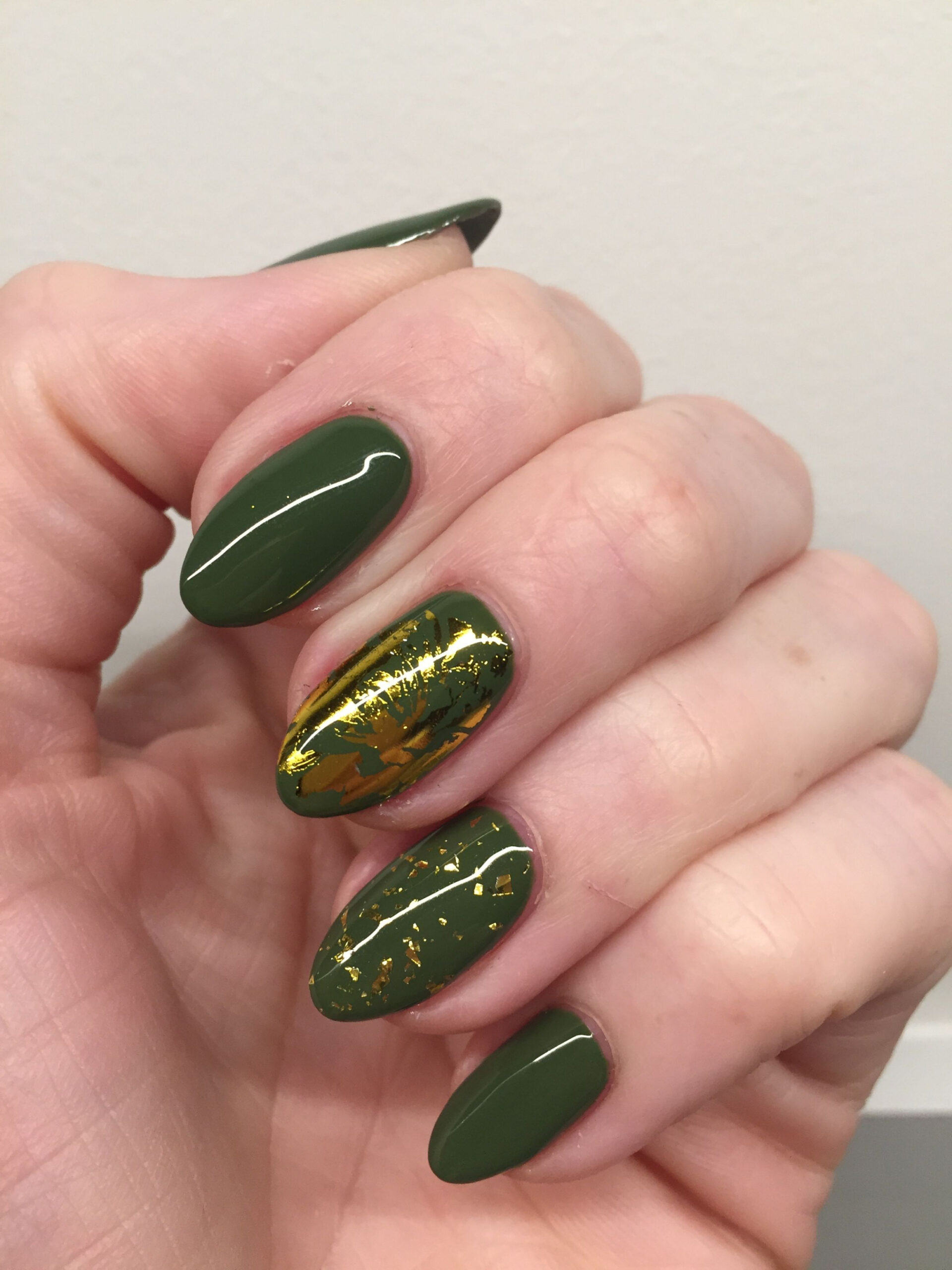 Green khaki foil gold nails  Gold nails, Foil nail designs, Foil