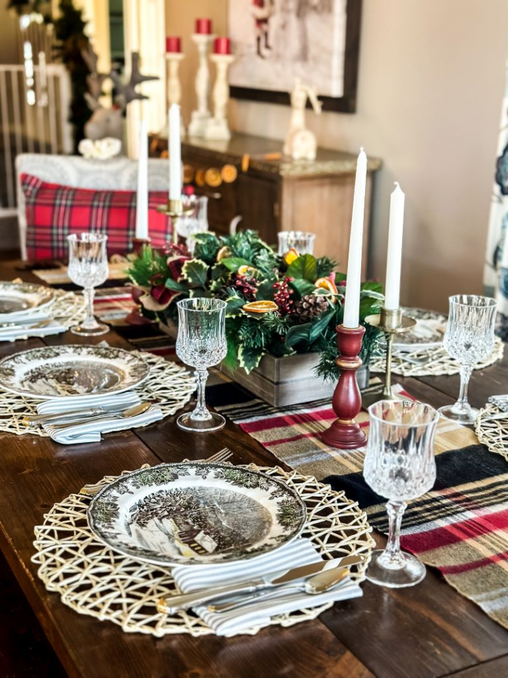How to Create a Charming Vintage-Inspired Old-Fashioned Christmas
